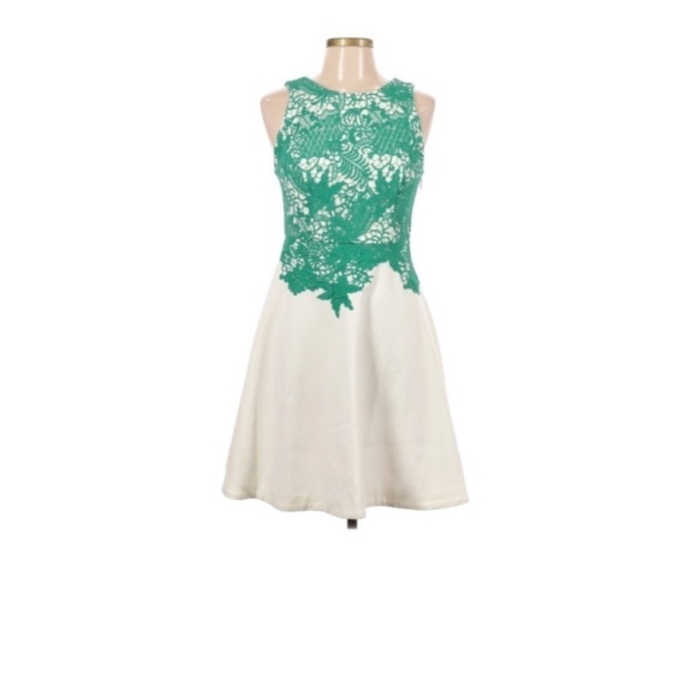 Moulinette Soeurs White & Green Arbor Lace Cocktail Dress 0P